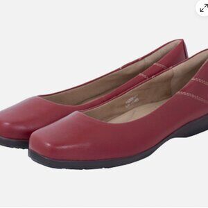 Emirates cabin crew ecoflex red flats leather NEW 38 7.5 8